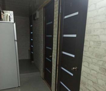 Продается Многокомнатная квартира, 90 м²