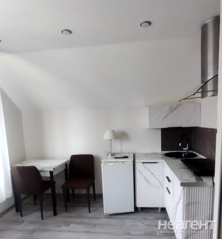 Сдается 1-комнатная квартира, 30 м²