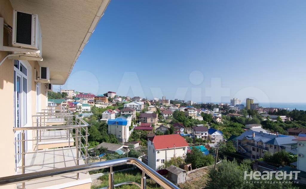 Продается Нежилое помещение, 1330 м²