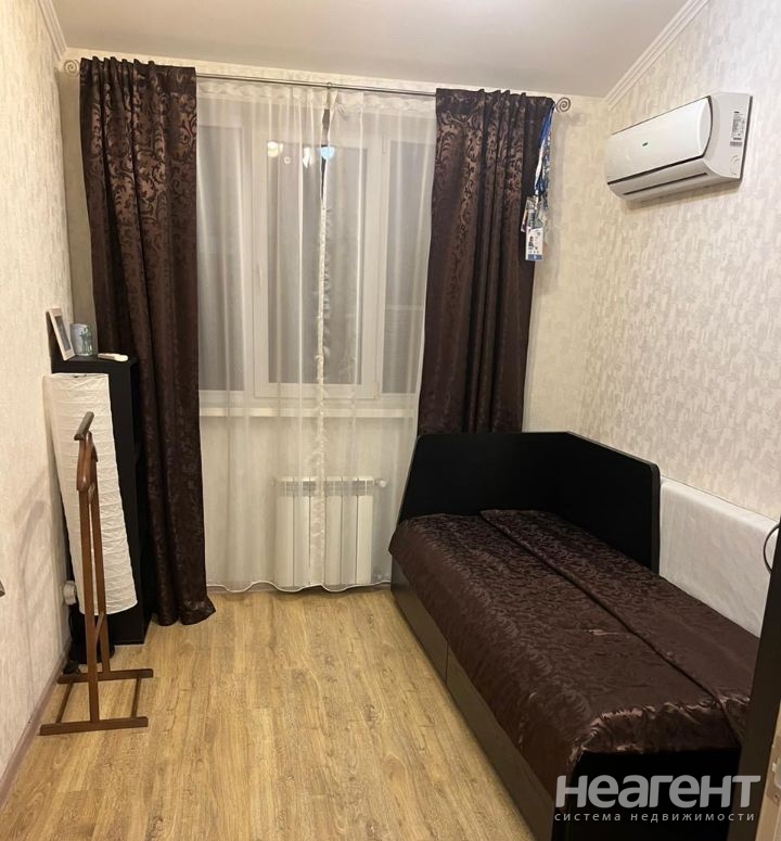 Продается 2-х комнатная квартира, 42 м²