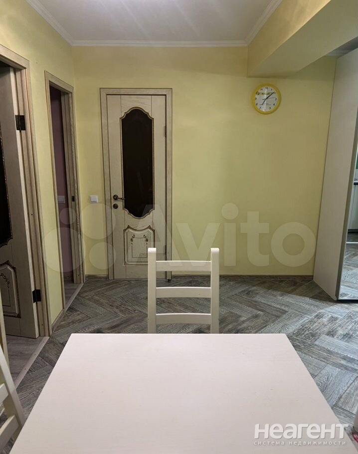 Сдается 2-х комнатная квартира, 57 м²