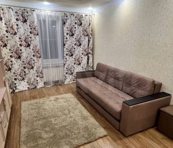 Сдается 1-комнатная квартира, 40 м²
