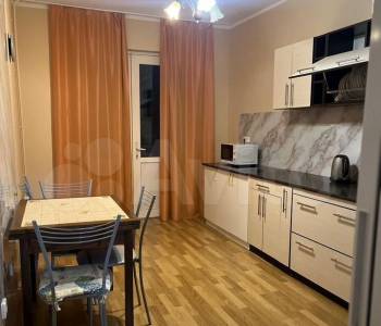 Сдается Многокомнатная квартира, 95 м²