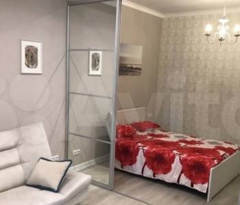 Сдается 1-комнатная квартира, 47 м²