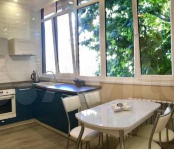 Сдается 1-комнатная квартира, 47 м²