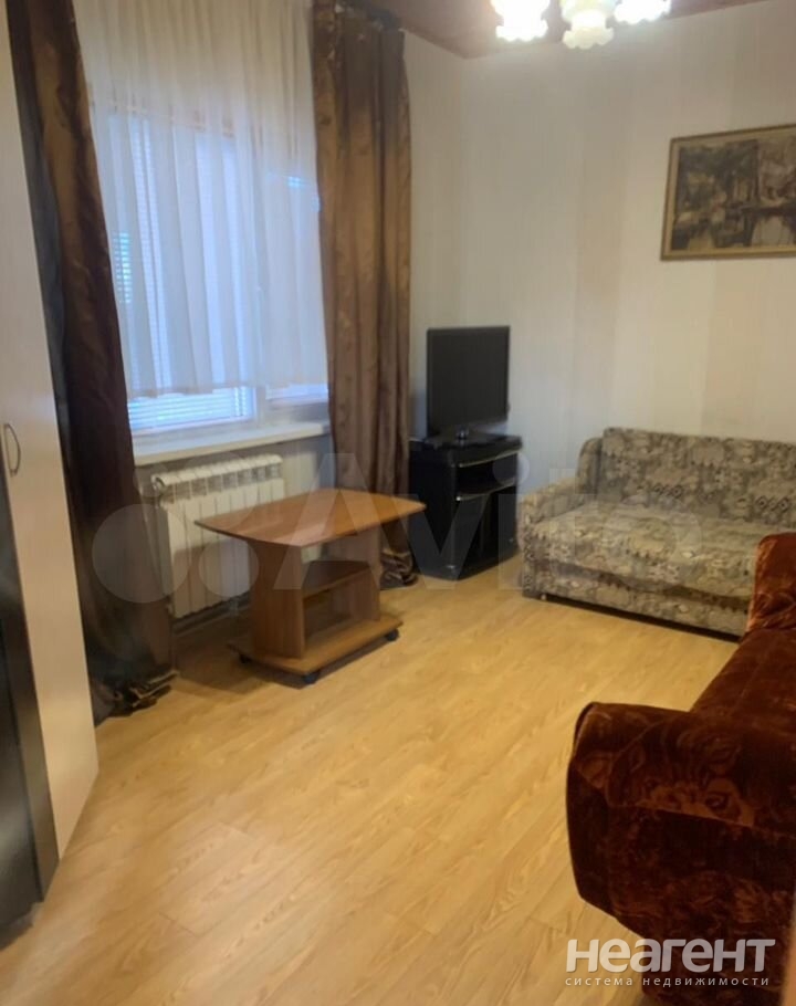 Сдается 2-х комнатная квартира, 60 м²