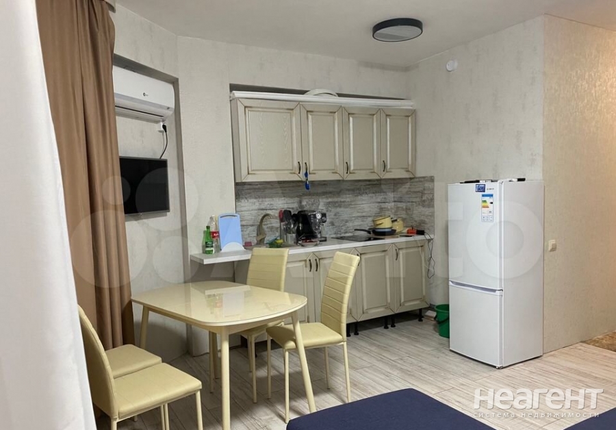 Продается 1-комнатная квартира, 33 м²