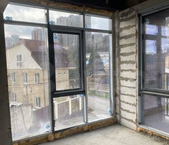 Продается 1-комнатная квартира, 60 м²