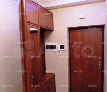 Продается 2-х комнатная квартира, 110 м²