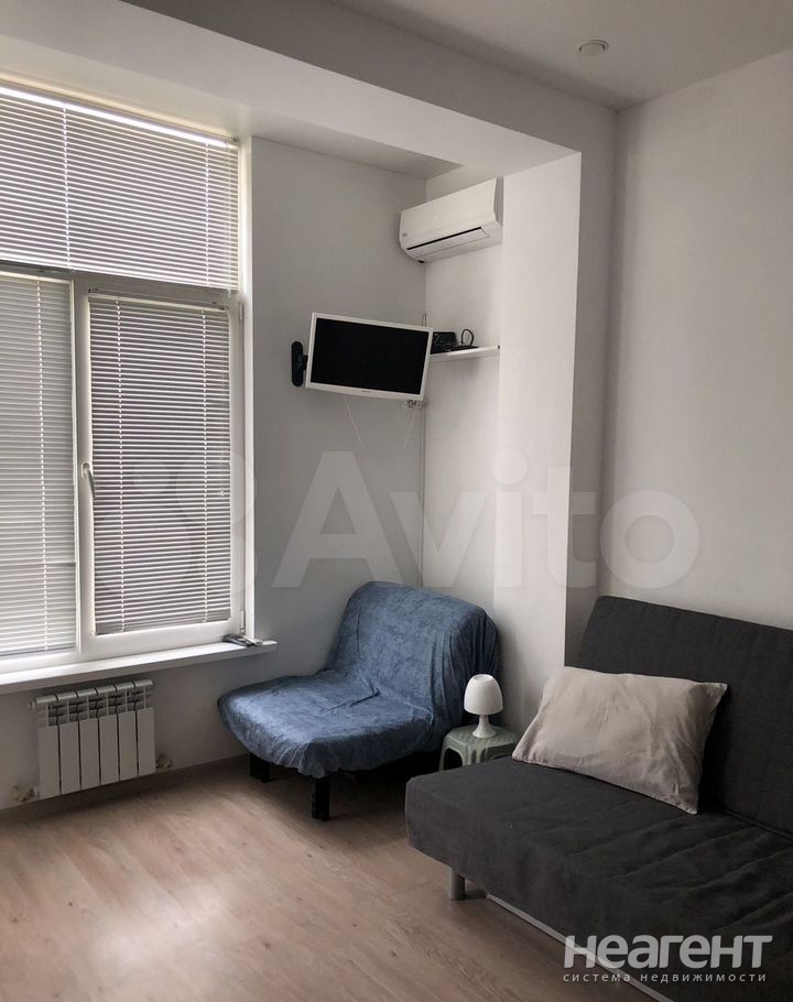 Продается 1-комнатная квартира, 21 м²