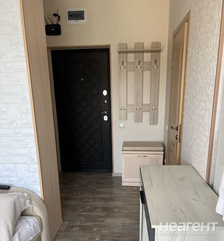 Продается 1-комнатная квартира, 27 м²