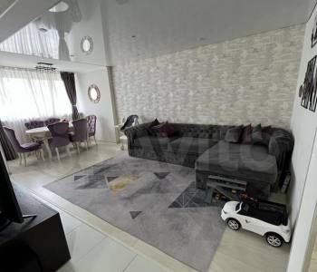 Продается 3-х комнатная квартира, 74 м²