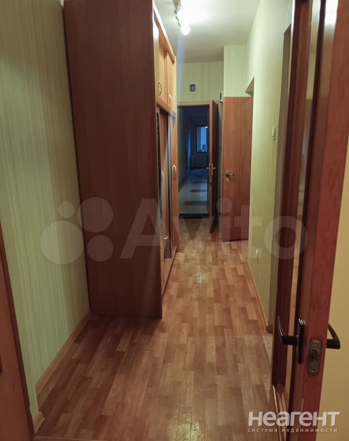 Сдается 1-комнатная квартира, 47 м²