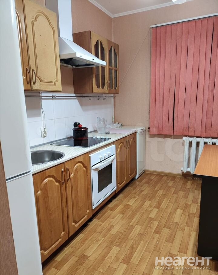 Сдается 1-комнатная квартира, 47 м²