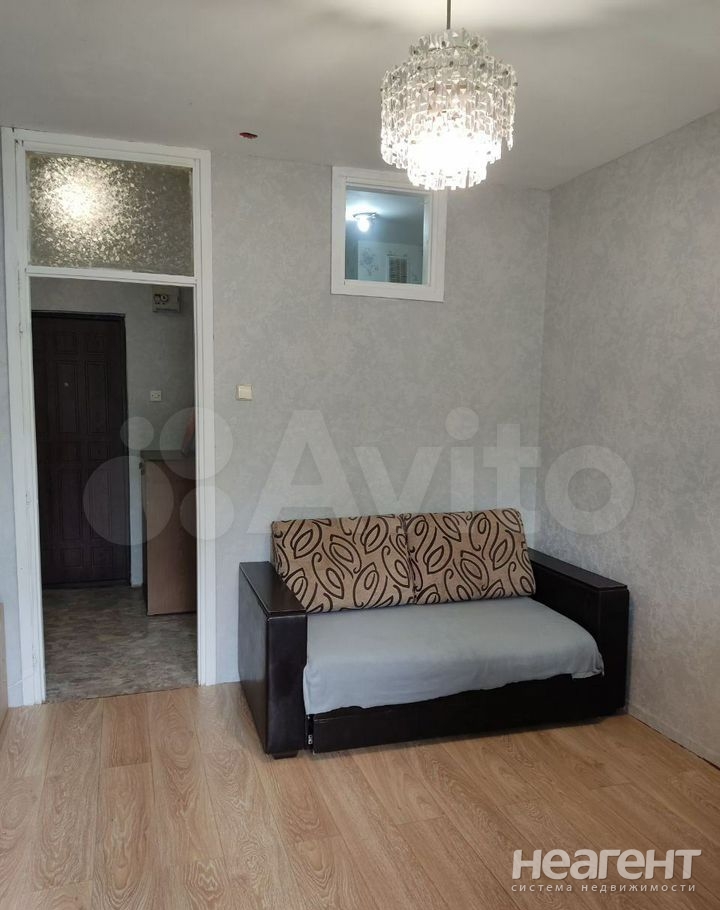 Продается 1-комнатная квартира, 30 м²