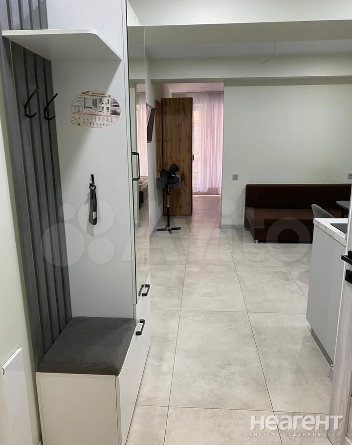 Сдается 1-комнатная квартира, 45 м²