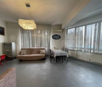 Продается Многокомнатная квартира, 113,9 м²