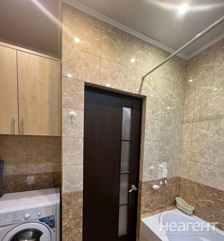 Продается 1-комнатная квартира, 30,4 м²