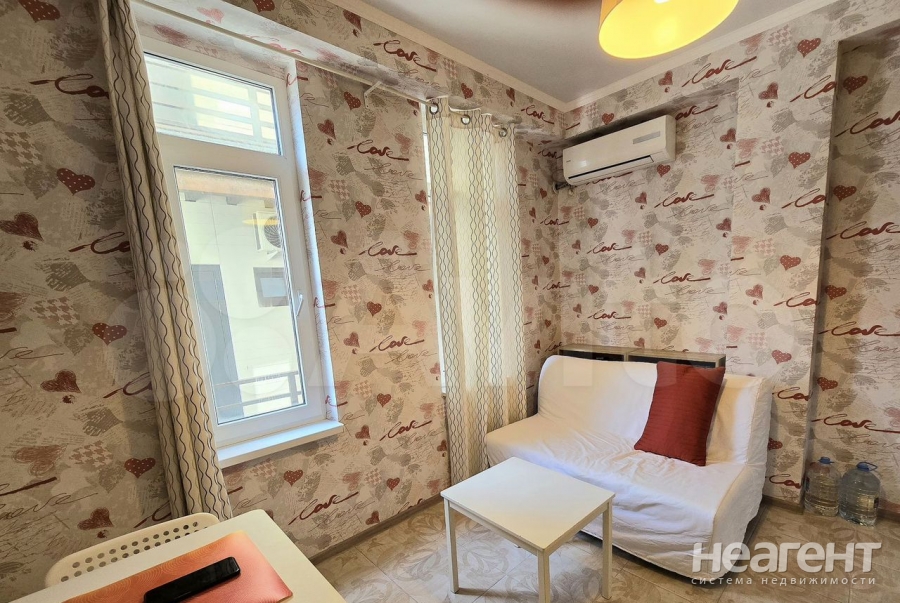 Продается 1-комнатная квартира, 33,4 м²