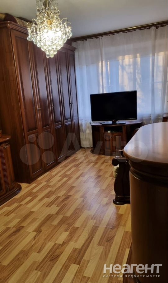 Продается 1-комнатная квартира, 30 м²