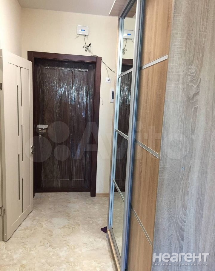 Продается 1-комнатная квартира, 46,1 м²