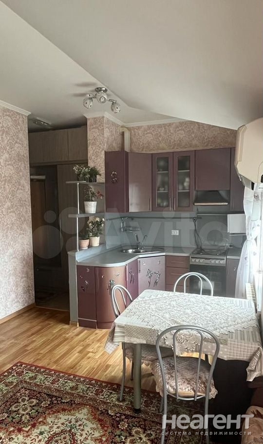 Продается 1-комнатная квартира, 36 м²