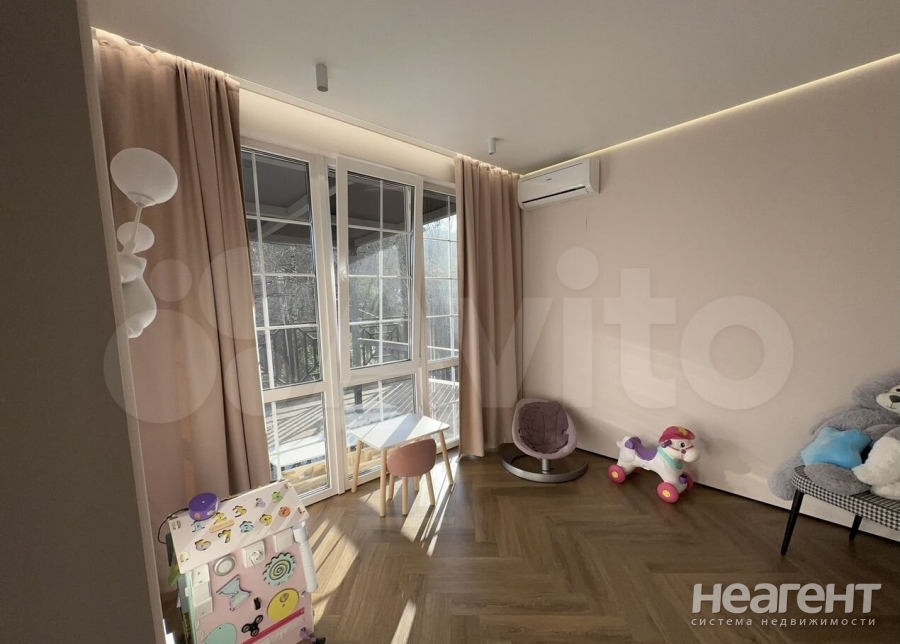 Продается 3-х комнатная квартира, 49 м²