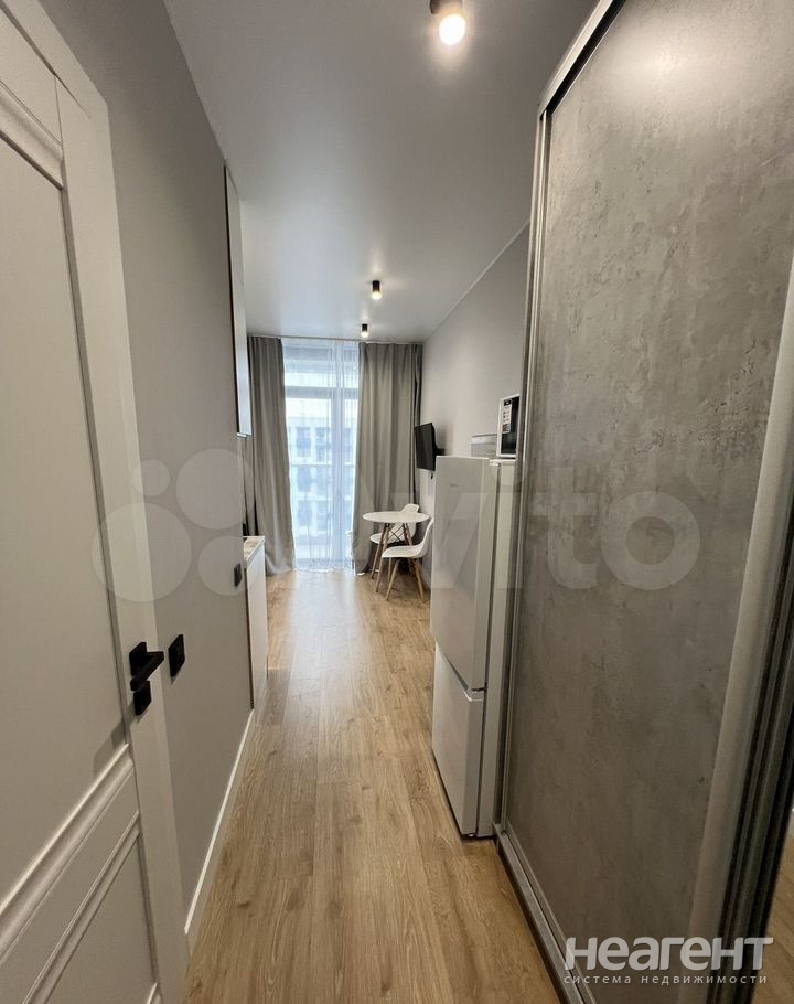 Продается 1-комнатная квартира, 18 м²