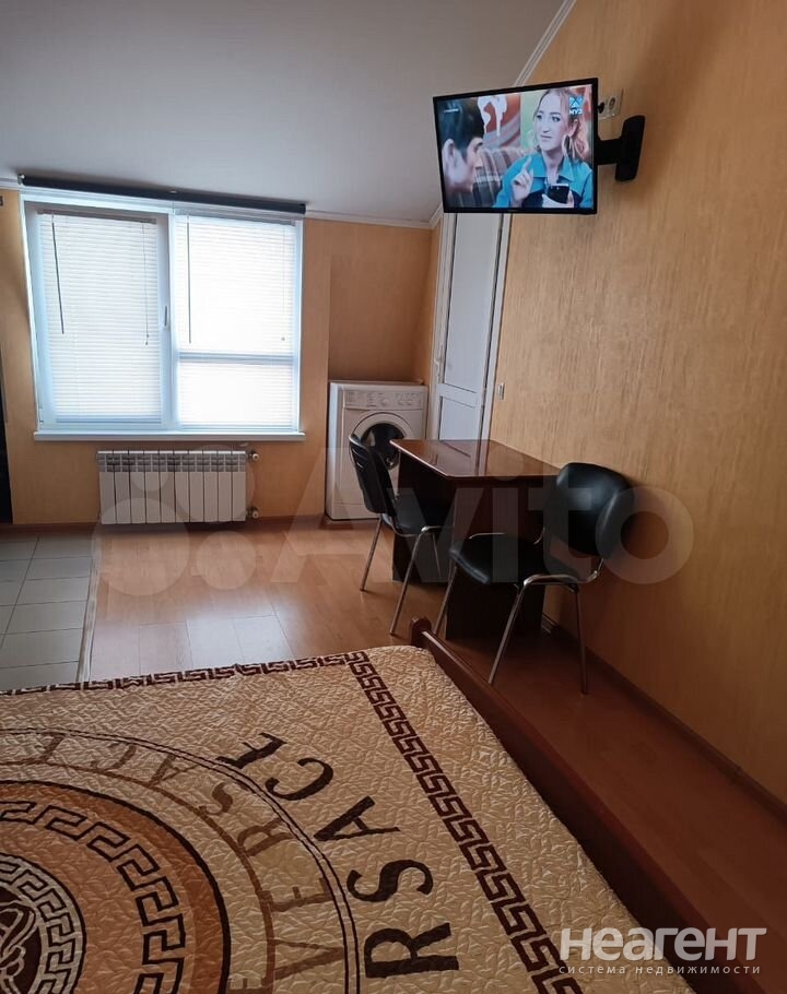 Сдается 1-комнатная квартира, 40 м²