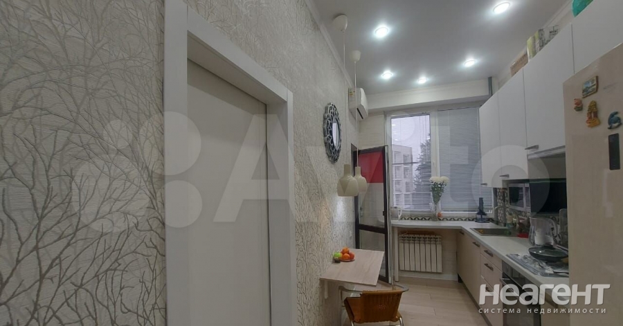 Продается 1-комнатная квартира, 29,5 м²