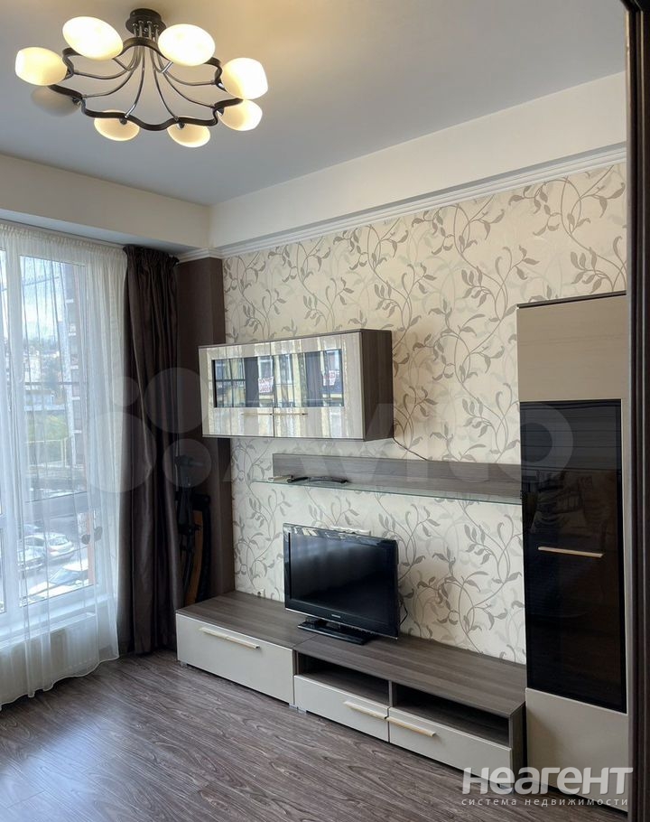 Продается 1-комнатная квартира, 34 м²