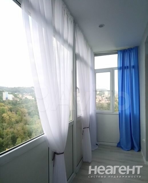 Продается Многокомнатная квартира, 90 м²