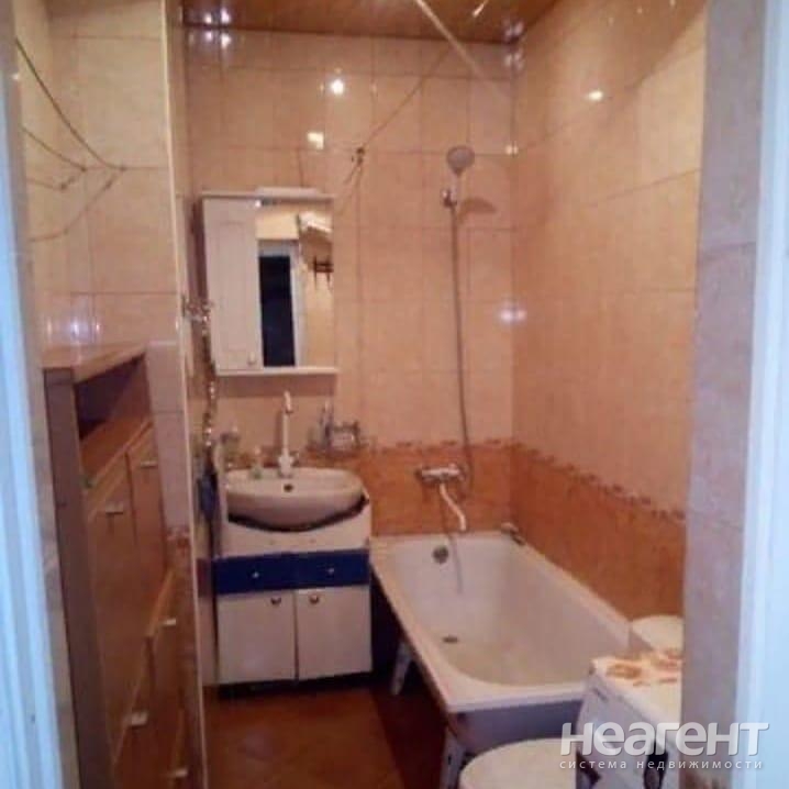 Сдается Многокомнатная квартира, 47 м²