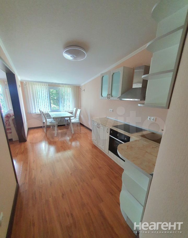 Продается 3-х комнатная квартира, 147,5 м²