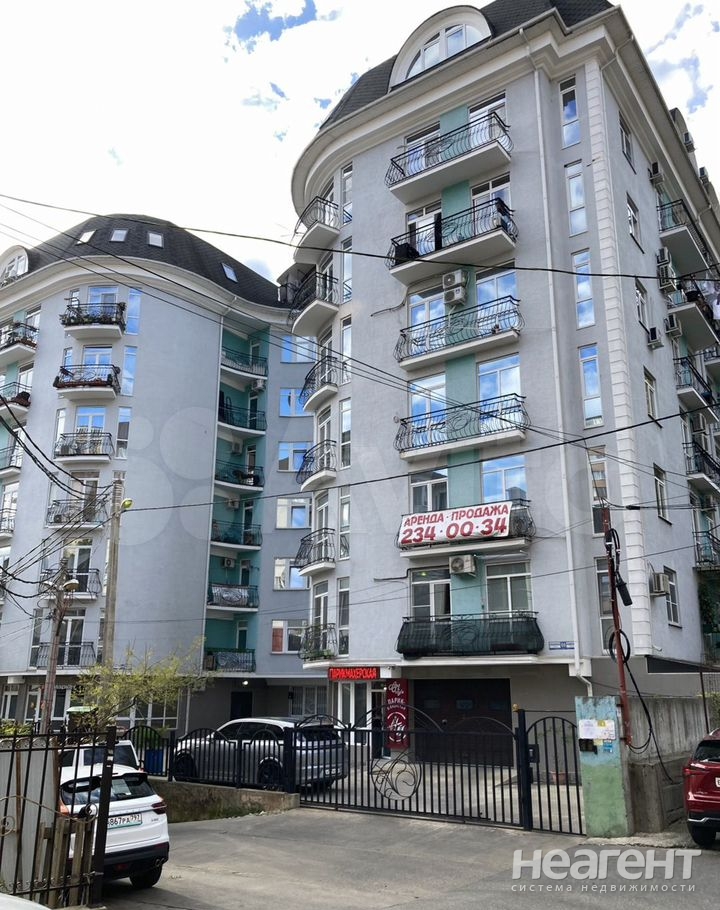 Продается 1-комнатная квартира, 40,8 м²