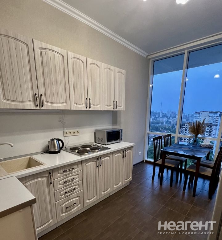 Сдается 2-х комнатная квартира, 60 м²