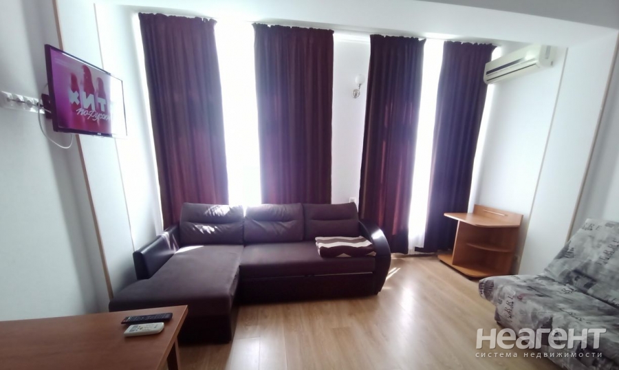 Сдается 1-комнатная квартира, 26,8 м²