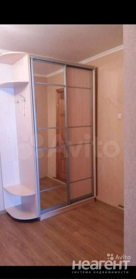 Продается 1-комнатная квартира, 41 м²