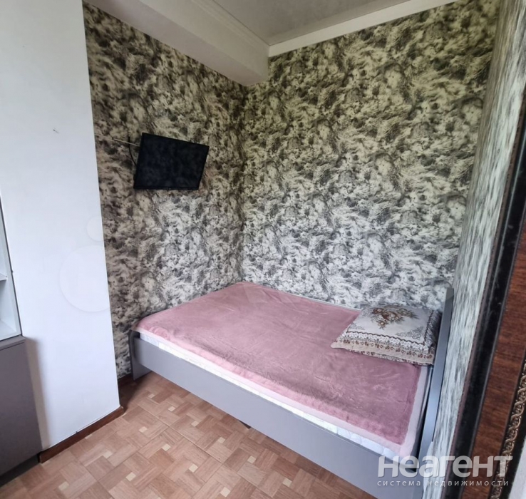 Продается 1-комнатная квартира, 27,7 м²