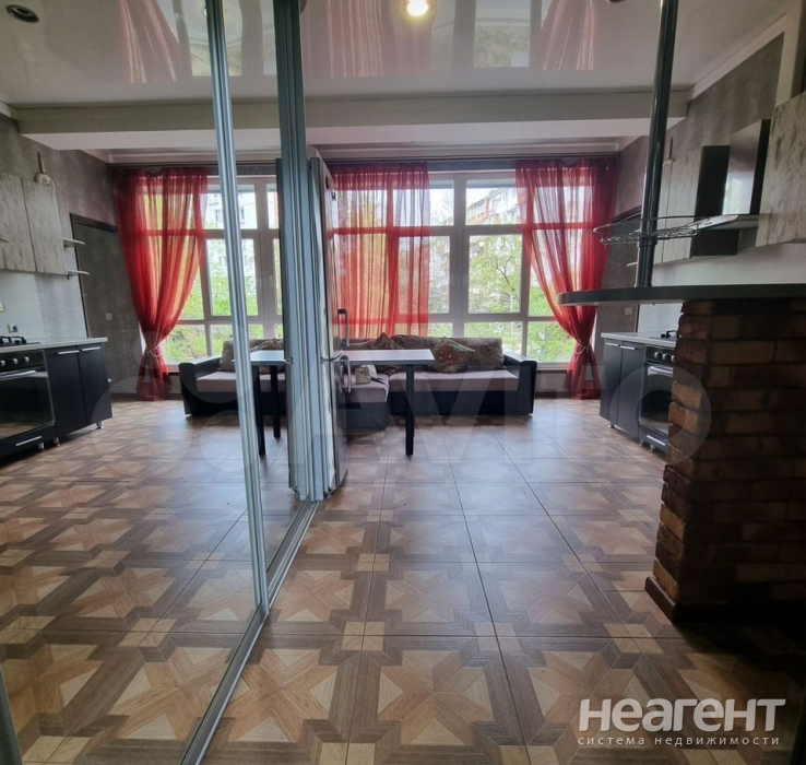 Продается 1-комнатная квартира, 27,7 м²