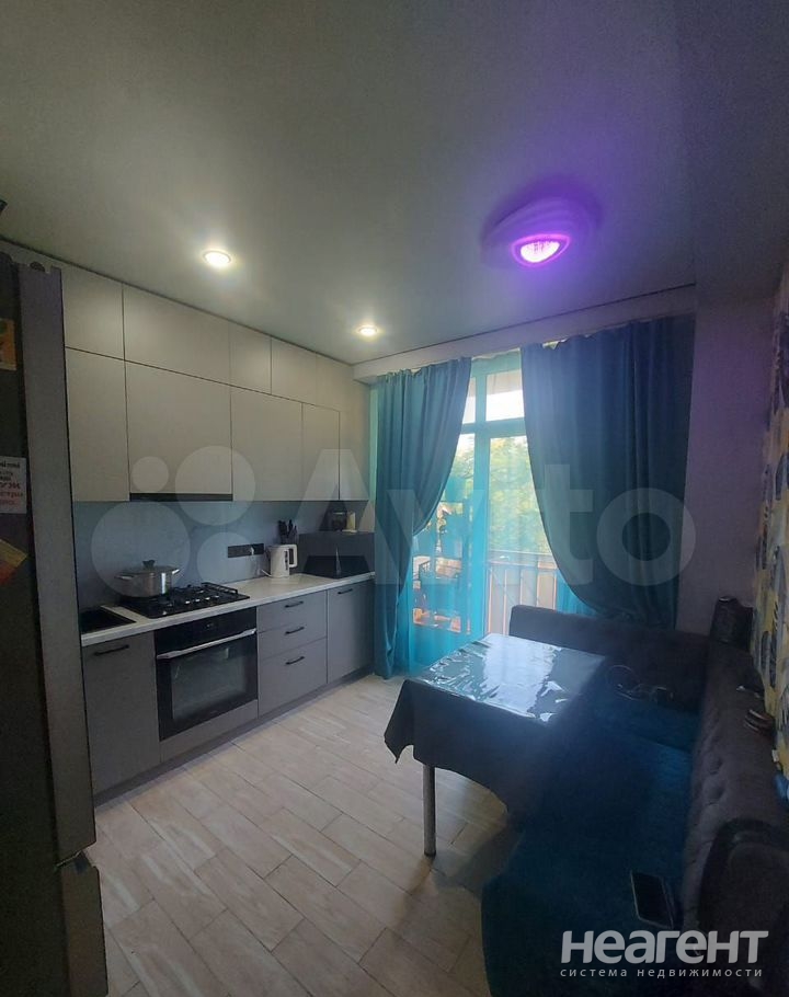 Продается 2-х комнатная квартира, 40 м²