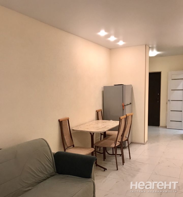 Продается 1-комнатная квартира, 30,5 м²