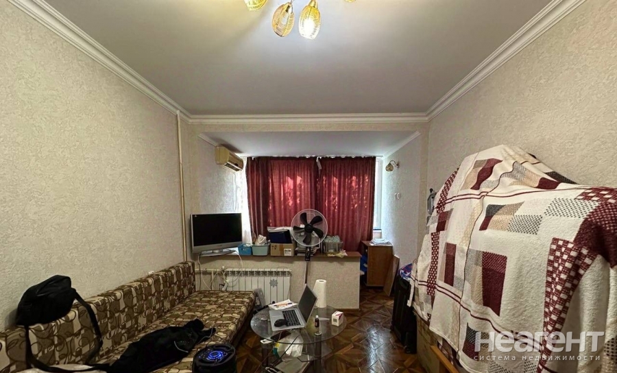 Продается 1-комнатная квартира, 33 м²