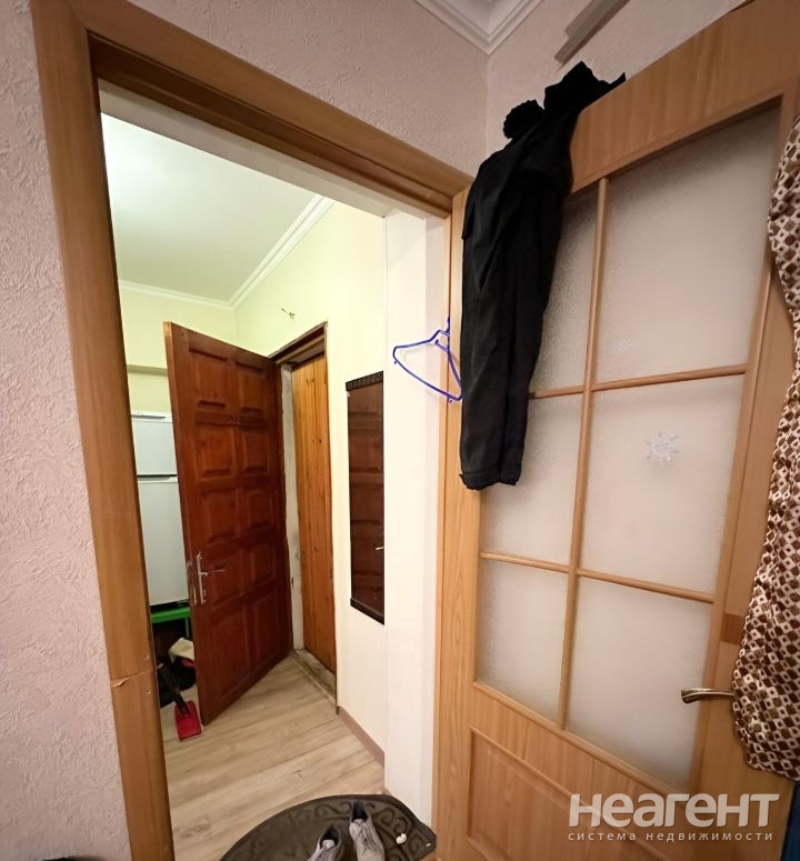 Продается 1-комнатная квартира, 33 м²