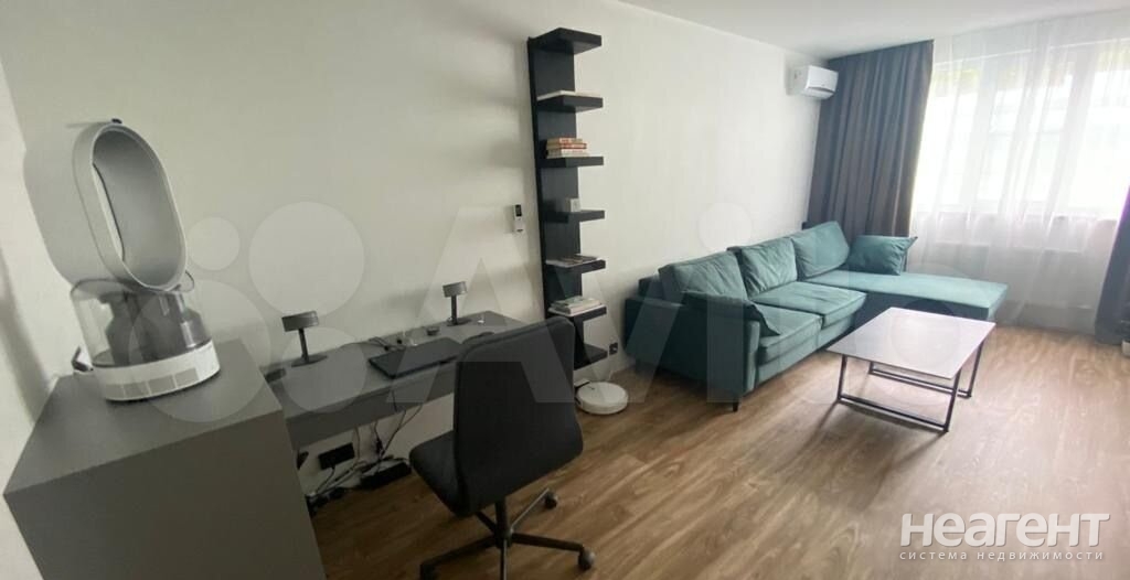 Продается 3-х комнатная квартира, 92 м²