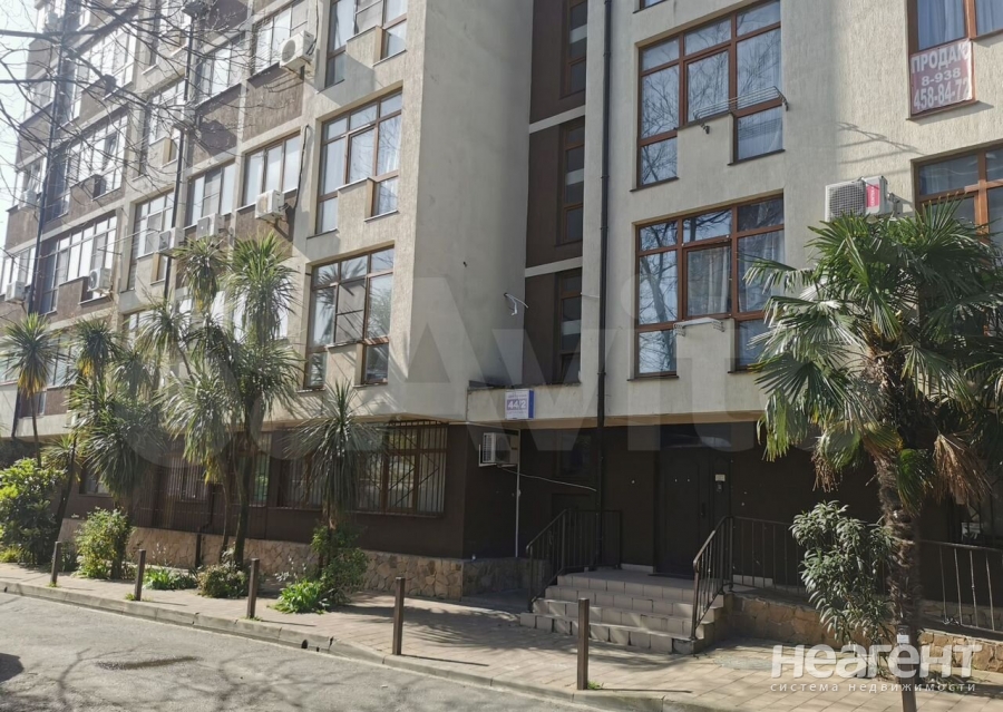 Продается 1-комнатная квартира, 30 м²