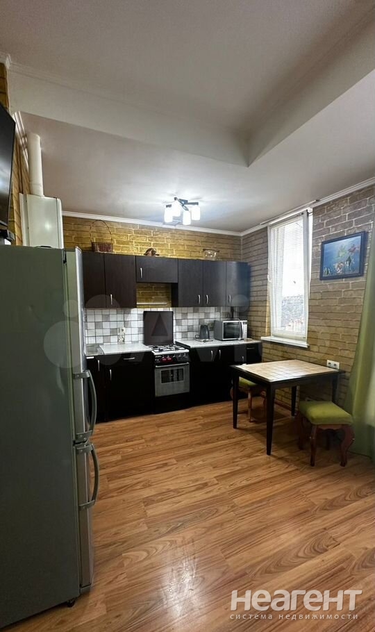 Продается 1-комнатная квартира, 27,2 м²