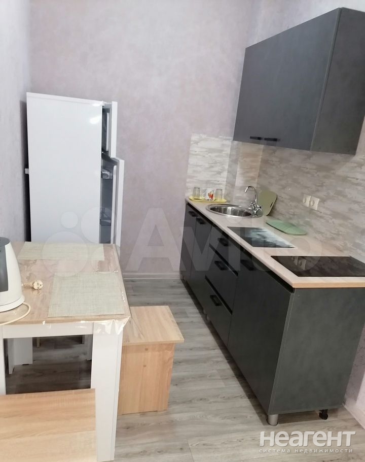 Сдается 1-комнатная квартира, 32 м²