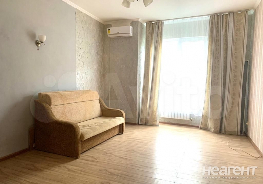 Продается 1-комнатная квартира, 30,5 м²