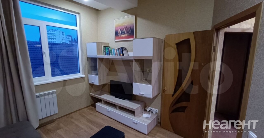 Сдается 1-комнатная квартира, 37,4 м²